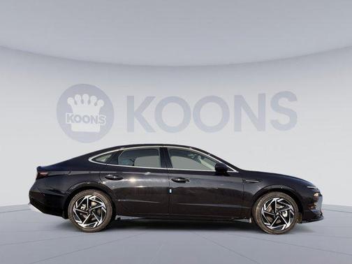 2026 Hyundai SONATA SEL