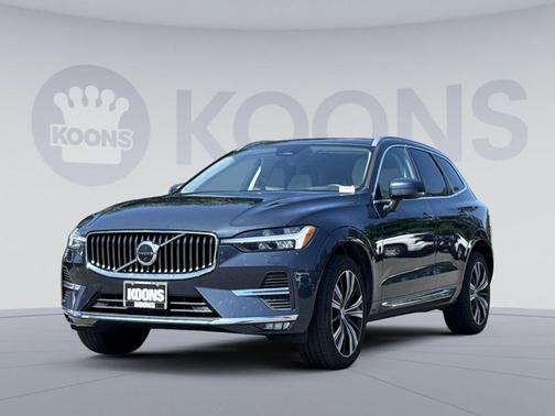 Denim Blue Metallic 2022 Volvo XC60 B6 Inscription