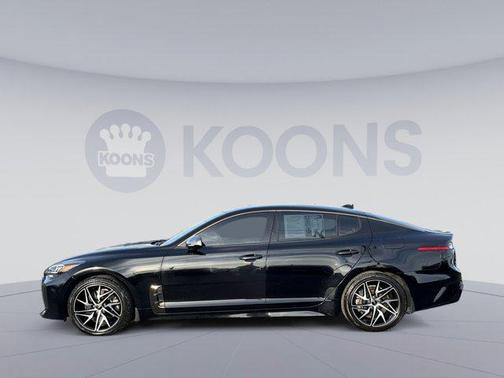 2022 Kia Stinger GT-Line