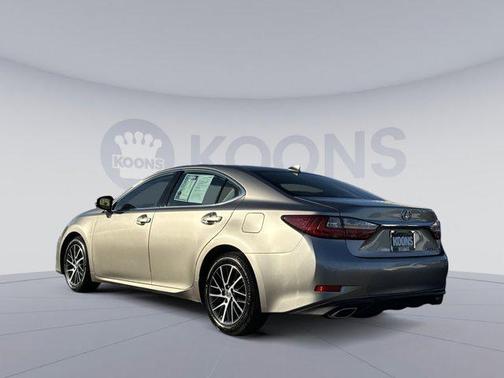 2017 Lexus ES 350 Base