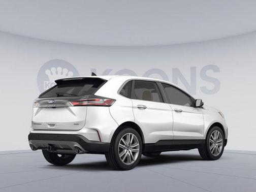 Star White Metallic Tri-Coat 2022 Ford Edge Titanium
