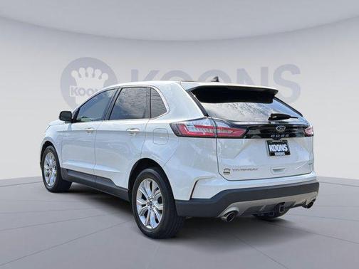 Star White Metallic Tri-Coat 2022 Ford Edge Titanium
