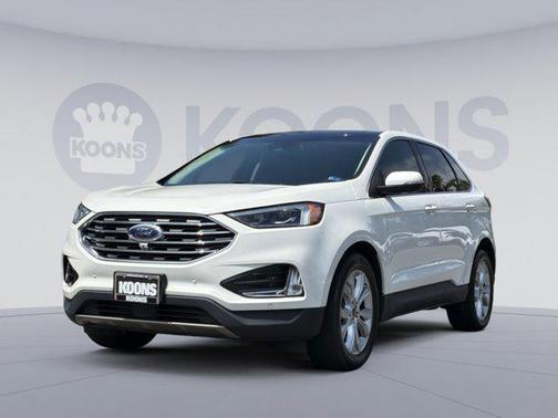 Star White Metallic Tri-Coat 2022 Ford Edge Titanium