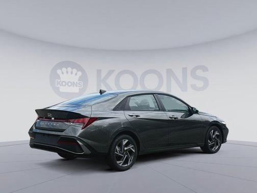 2025 Hyundai ELANTRA Sport