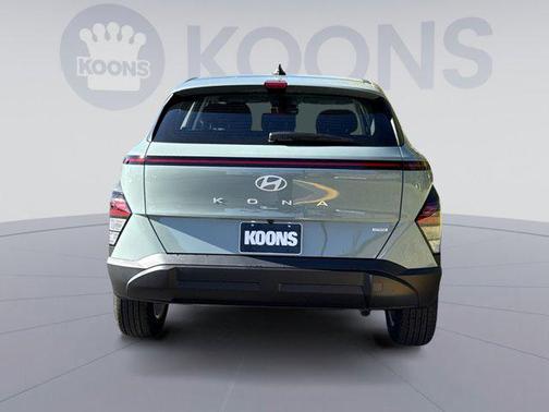 2026 Hyundai KONA SE