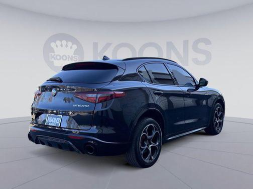 2022 Alfa Romeo Stelvio Ti