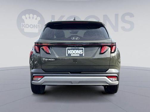 2025 Hyundai TUCSON SEL