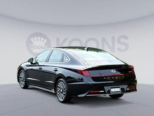 2021 Hyundai SONATA Limited 2.0T