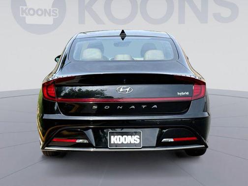 2021 Hyundai SONATA Limited 2.0T