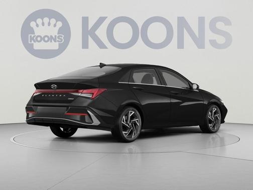 Abyss Black 2025 Hyundai ELANTRA Limited