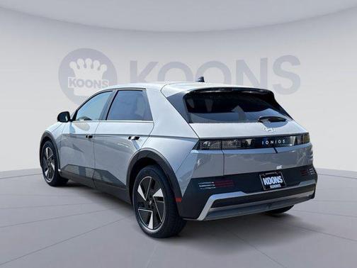 Cyber Gray 2026 Hyundai IONIQ 5 SE