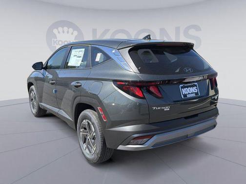 Amazon Gray 2026 Hyundai TUCSON Hybrid Blue SE