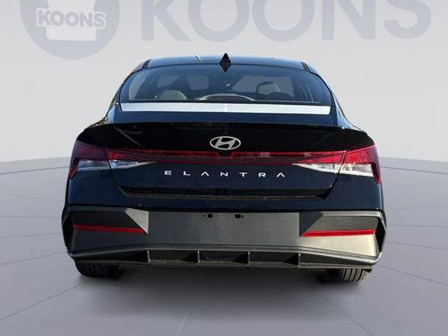 2026 Hyundai ELANTRA Sport