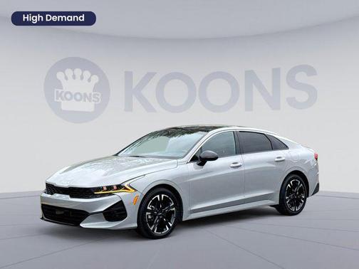 2022 Kia K5 GT-Line