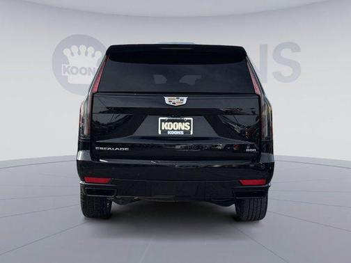 2023 Cadillac Escalade Sport