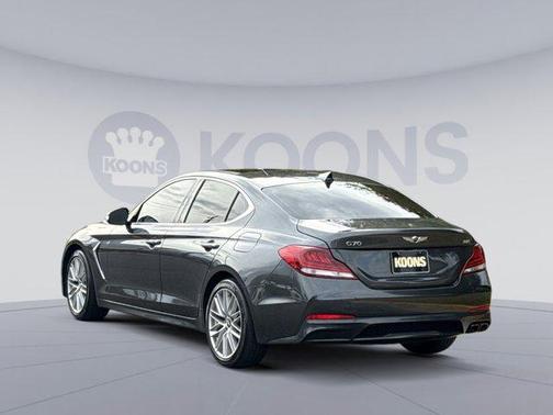 2021 Genesis G70 2.0T RWD