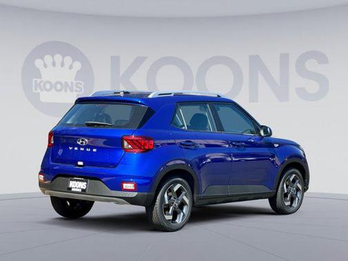 2025 Hyundai VENUE SEL