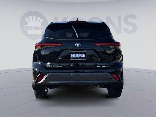 2023 Toyota Highlander Limited