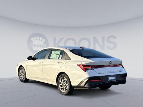 2026 Hyundai ELANTRA HEV Blue