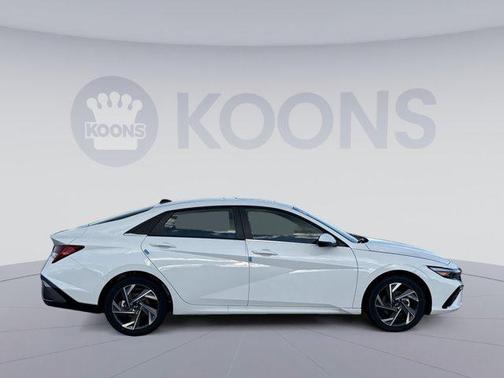 2025 Hyundai ELANTRA HEV Limited