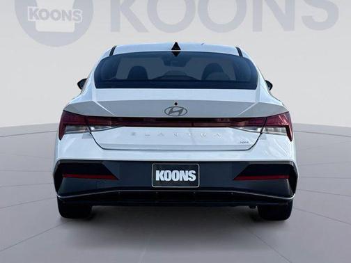 2025 Hyundai ELANTRA HEV Limited