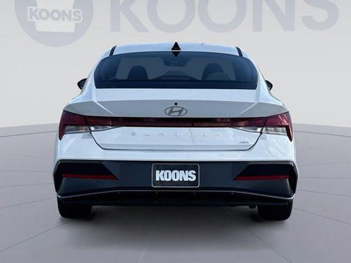 2025 Hyundai ELANTRA HEV Limited