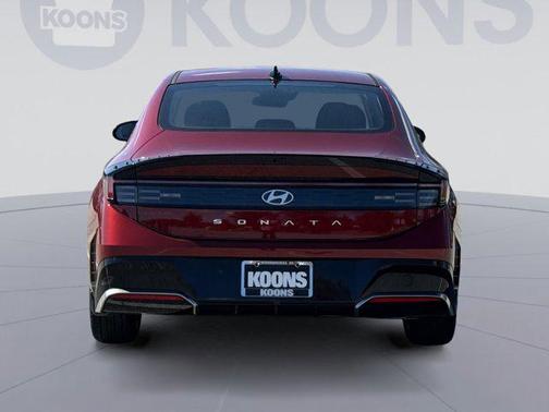 2026 Hyundai SONATA SEL