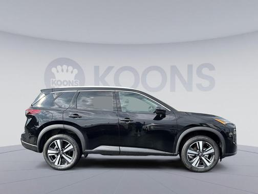 Super Black 2026 Nissan Rogue SL