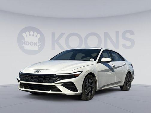 Serenity White 2025 Hyundai ELANTRA SEL