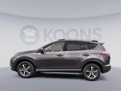 Magnetic Gray Metallic 2017 Toyota RAV4 XLE