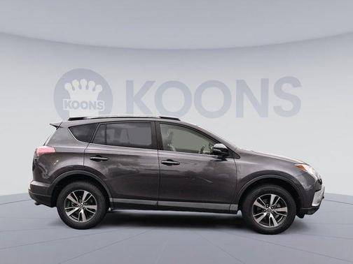 Magnetic Gray Metallic 2017 Toyota RAV4 XLE