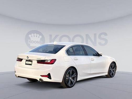 2021 BMW 330 330i