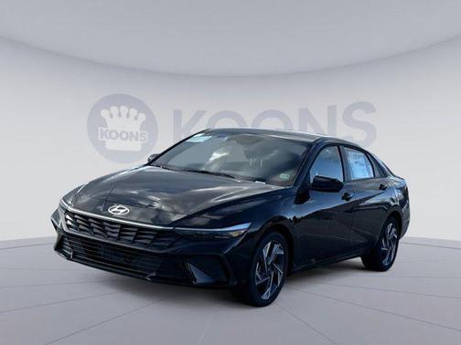 2025 Hyundai ELANTRA HEV SEL Sport