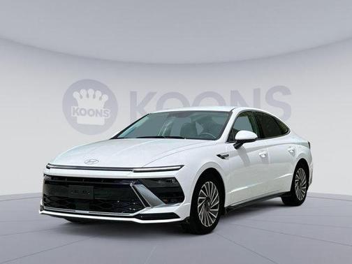 2025 Hyundai SONATA Hybrid SE