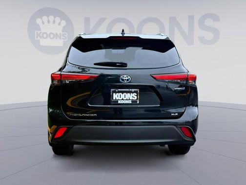 2020 Toyota Highlander Hybrid XLE