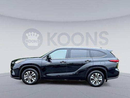 2020 Toyota Highlander Hybrid XLE