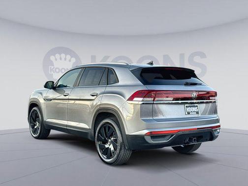 2025 Volkswagen Atlas Cross Sport 2.0T SE w/Technology 4MOTION