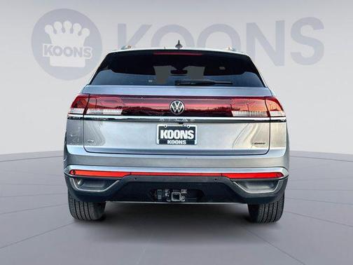 2025 Volkswagen Atlas Cross Sport 2.0T SE w/Technology 4MOTION
