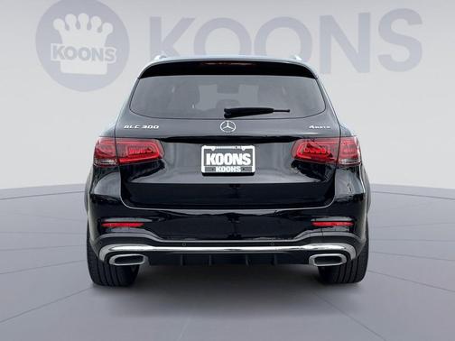 Black 2022 Mercedes-Benz GLC 300 4MATIC