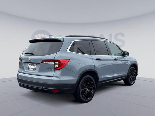 Gray 2022 Honda Pilot AWD Special Edition