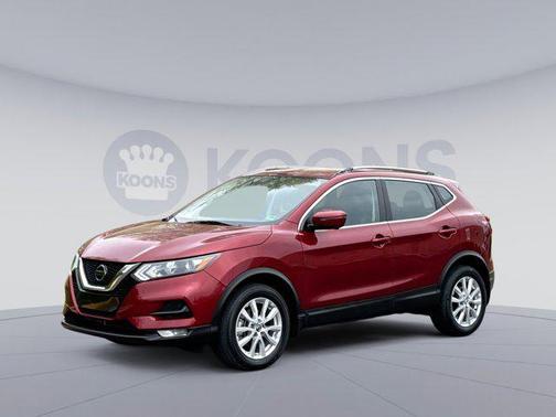 2022 Nissan Rogue Sport SV