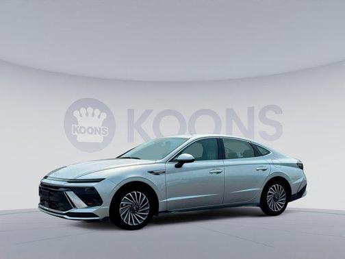 2025 Hyundai SONATA Hybrid SE