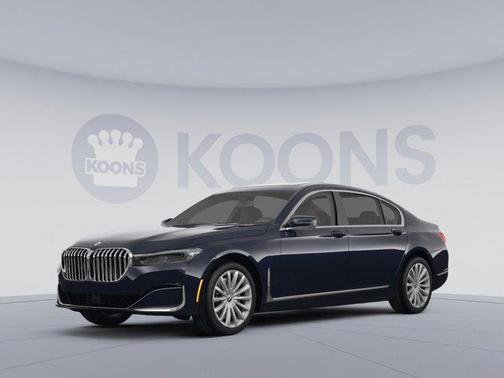 Black Sapphire Metallic 2022 BMW 740 i xDrive