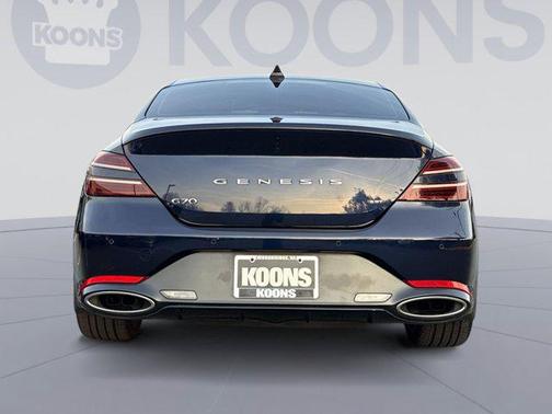 Capri Blue 2023 Genesis G70 3.3T RWD