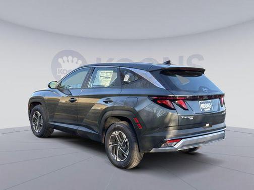 Amazon Gray 2026 Hyundai TUCSON Hybrid Blue SE