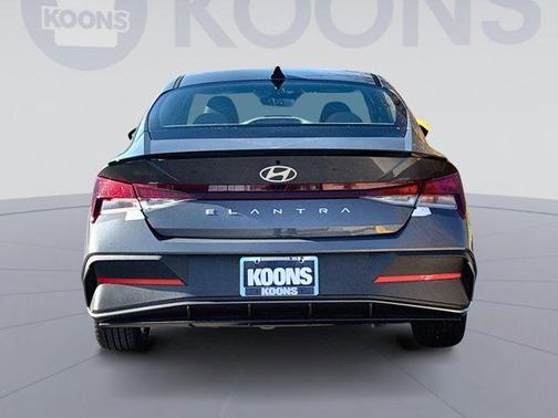 2026 Hyundai ELANTRA Sport