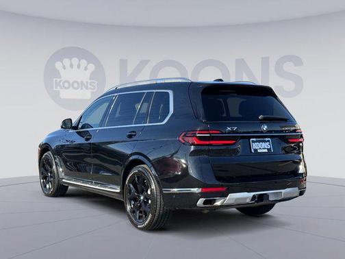 2023 BMW X7 xDrive40i