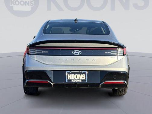 2025 Hyundai SONATA Hybrid SE