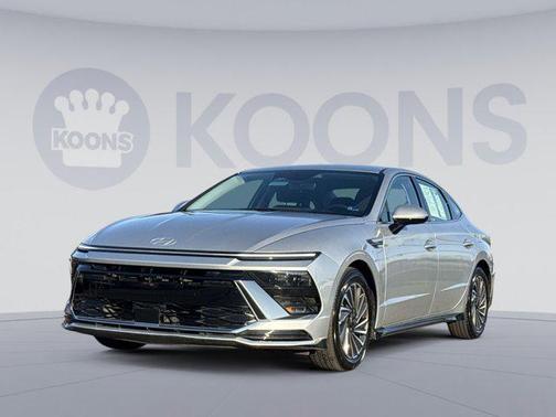2025 Hyundai SONATA Hybrid SE