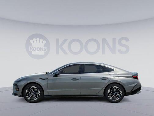 2026 Hyundai SONATA SEL